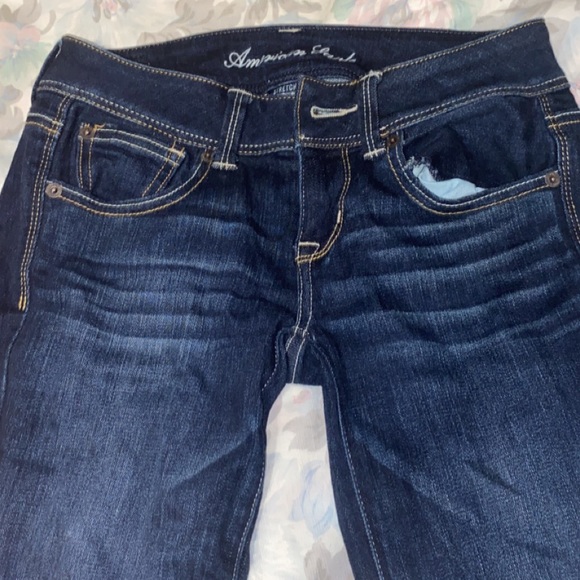 Selling 4 pairs of jeans for $60! - Picture 8 of 9